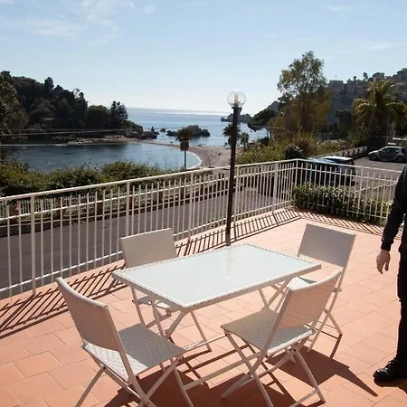 Taormina Isola Bella Suite Holiday home